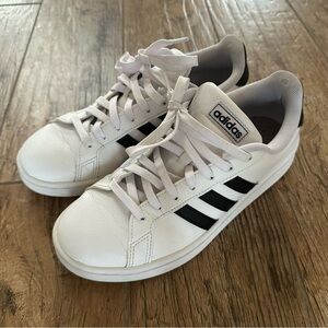 Adidas Grand Court Sneakers
